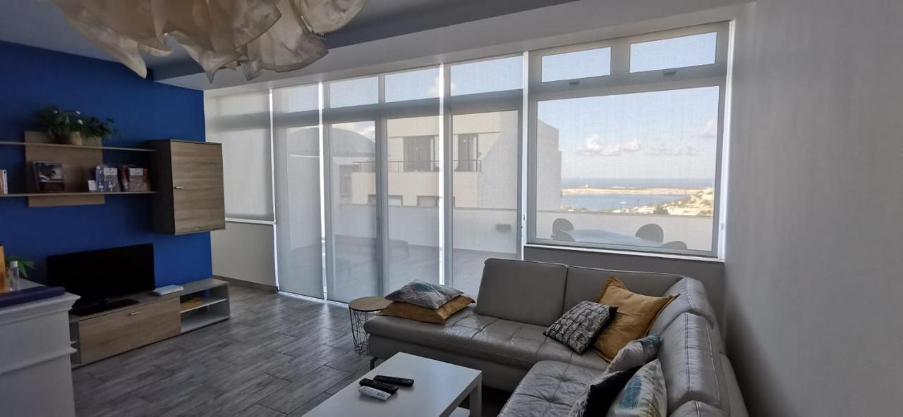 Penthouse Maltese scent Apartment Mellieħa Exterior foto