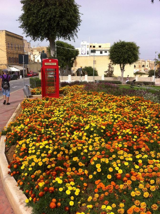 Penthouse Maltese scent Apartment Mellieħa Exterior foto